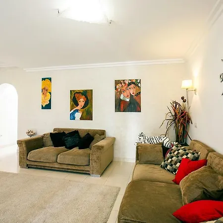 Los Corales Townhouse