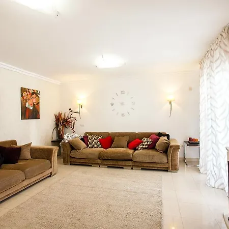 Los Corales Townhouse *